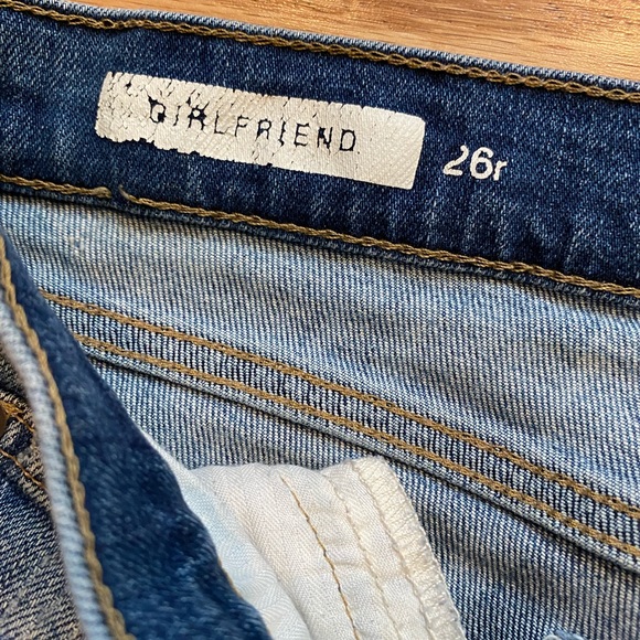 GAP “Girlfriend” Mid-Rise Distressed Jeans - 26 - Picture 5 of 6
